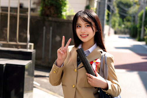 3分前まで女子〇校生!~2026年~卒業式直後に思い出の制服に初めての大量ぶっかけ!溜まりにたまった濃厚精子をあびせられ汚され全身精子でべっとり!ニオイたつチ〇ポ汁に火照ってそのまま生中出しSEX!!