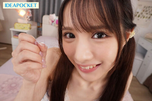 超かわちぃ小悪魔妹が顔面特化距離で汗だく密着痴女してくる 佐々木さき