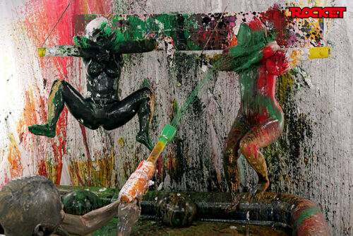 ROCKET18周年記念作品 どろんこプールにドボン!ウェット&メッシー(WAM)人間クレーンゲーム ~ボディペイントで巨大クレーンゲームのアームになって景品ゲットだぜ!~