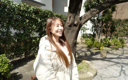 前略四畳半の奥様 さとみさん 36歳 ●素人四畳半生中出しシリーズ 紬りお