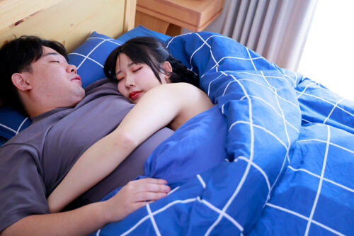 このギャップはヤバい… いつも僕を見下していた生意気な態度が一転、何度も中出しを求めて甘えてくる妹とツンデレ密着SEXの毎日 桜ゆの