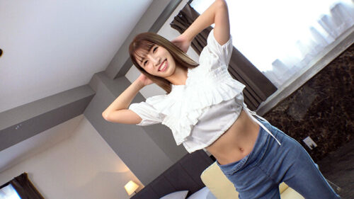 独身気分でナンパにホイホイついていくジーンズの似合うスレンダー尻軽新妻