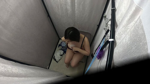 ぽっちゃり好きにはたまらない爆乳さんのお着替え