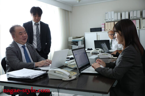 働く妻 出張先で犯●れた10 RUU