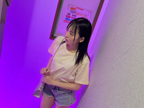 【VR】これぞ8K!顔面特化アングルVR ~射精特化!彼女がこっそりピンサロ体験入店!興奮したボクはもう精子が止まらない連続射精フェラチオでイカされまくり…~ 西元めいさ