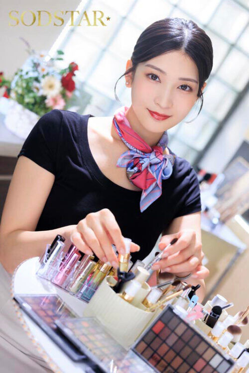 「ばっちりお化粧した私とあの子どっちが良いの?」恋人がメイクアップ中の20分暇そうな付き添い彼氏をフェラ&SEXで顔射させる美容部員 本庄鈴