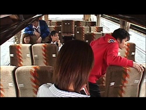 暴行高速バス 囚われの修学旅行