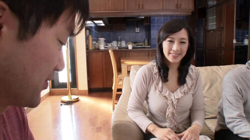 清楚で綺麗な友母スペシャル 13 想い焦がれた美しき母たち…