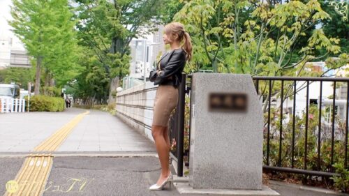 「【絶滅危惧種Gカップ黒ギャル】経験人数100人超えの性豪マ◯コに、容赦無用の激ピスをぶち込んでハメ潮を吹かせまくる!!オイルまみれのデカ乳小麦肌が快感で痙攣絶頂を繰り返す、人生最高の濃密ギャル性交!! ラグジュTV 1848」