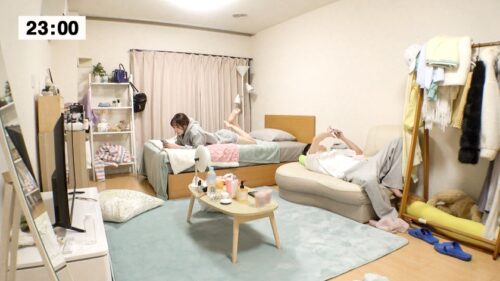 「【爆乳Kcup×潮吹き】家でリラックスしてる柔肌K乳彼女と、部屋着すっぴん姿で貪り合う。僕にしか絶対見せない笑顔、メス顔、イキ顔…。2人っきりで迎える週末の金曜日から土曜日の朝まで、人生で一番幸せな時間を疑似体験してみませんか?眼前に揺れ動くKカップおっぱいを揉みしだく夜と、潮吹き彼女の肌感を直に感じる密着セックスで生中出しする朝。秘密のカップルハメ撮り投稿【半同棲カノジョ】」