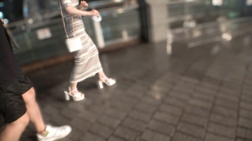 「性欲が強すぎて毎日オナニーしてしまう女子をナンパしちゃったw美人でスタイルが良くて、しかもエロい女子なんているわけない!と思いきや!いた!全身性感帯で濡れやすいwエッチが始まった途端にエロモードムンムン全開ノンストップ限界突破!このS○Xを見ないと損ですよ! マジ軟派、初撮。 2236」