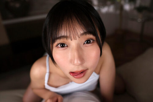 【VR】あっ…またおっぱい置いてる。昔からくっつき癖がある従兄妹のモチ乳に理性なんて一瞬で無くなりました。