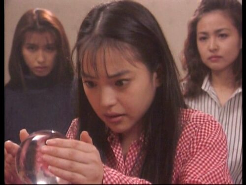 「標的」処女の生血