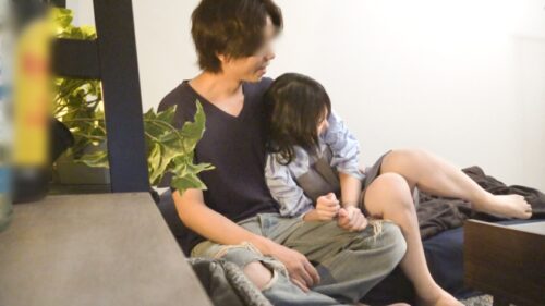 「年上男性大好き美女がついてきてくれた! 就職活動中で、企業を探している最中だが、男性も募集中の色白スレンダー大学生! どんどん本性の淫乱ぶりが炸裂する彼女にナンパ師の股間も暴発寸前に!もっとやりたいと思える日だった。 百戦錬磨のナンパ師のヤリ部屋で、連れ込みSEX隠し撮り 420」