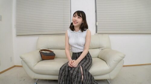 「美人パチ屋店員さんがオナニーだけじゃ満足出来ずに来てしまった!色白でボリューム満点のお尻が性欲を爆発させる!堪り過ぎた欲求不満で「気持ちいい!」と思わずイってしまってる姿がエロ過ぎる! 【初撮り】ネットでAV応募→AV体験撮影 2483」