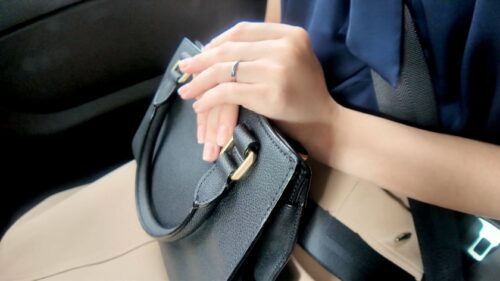 「クラリネット奏者のフェラで見せた上品な手つきは一見の価値あり!セルフイラマをしてしまうほどの大のオチ●ポ好きは「入れてください!」と懇願したかと思えば、クラリネットの音色とは真反対な下品な声で喘いでしまう!! 【初撮り】ネットでAV応募→AV体験撮影 2491」