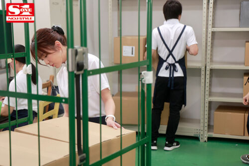 アルバイト先の真面目なアノ娘は酔うとキス魔に豹変!?下品でエロくて朝までずっとおねだりSEX無双 宇野みれい