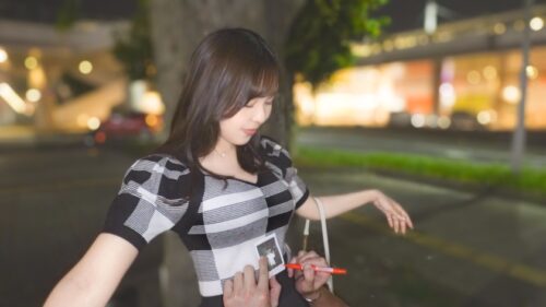 「筋肉大好きゆるふわ系人妻【さき 32歳】 言われるがままに優しく包み込むフェラと肉感たまらない適度に熟れた身体の豪快爆撃セックス!! マジ軟派、初撮。 2237」