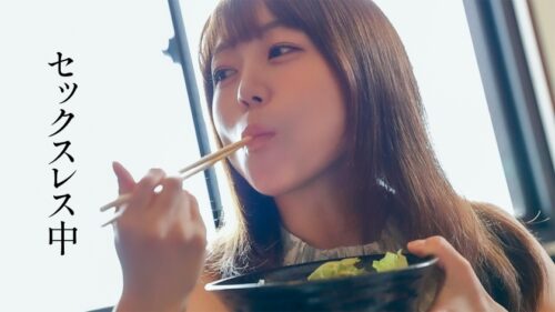 「【天然爆乳Iカップ】とにかく大きいおっぱいに埋もれたい人へ送る。セックスレスの人妻が爆乳と巨尻を揺らしながら昼間っから男優のち●ぽに喘いでハメられ続ける――― 千葉の北西にある醤油の名産地、野田市」