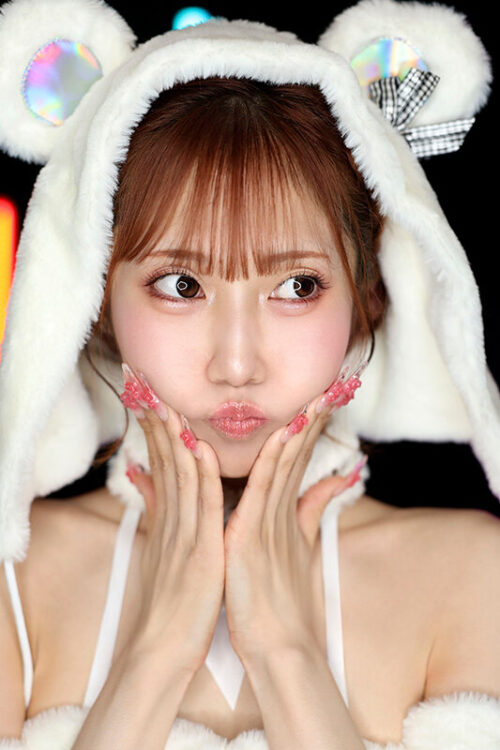 【VR】これぞ8K！顔面特化アングルVR ～あみりが連続射精でシコシコ射精管理しちゃう◆～ 斎藤あみり