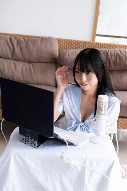 天使の翼 羽川つばさ