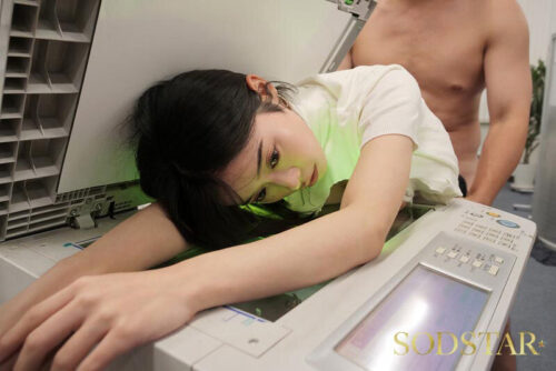 時間停止REC 超人気インフルエンサーがホームレスのキモおじにされていたSEXの一部始終 MINAMO