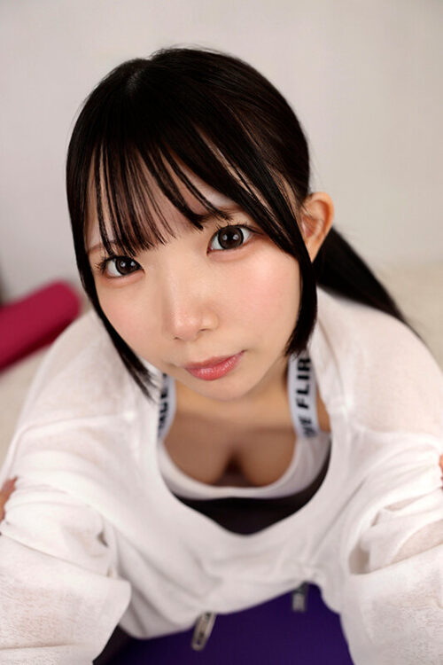 【VR】レッスンで繰り返し絶頂させられ、デビュー直前に大量中出しされる何でも言いなりのアイドル候補生 Hちゃん