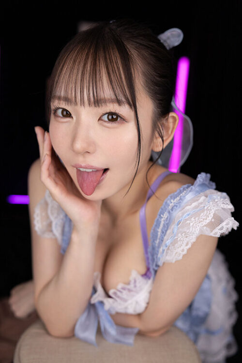 【VR】これぞ8K!顔面特化アングルVR ~射精特化!彼女がこっそりピンサロ体験入店!興奮したボクはもう精子が止まらない連続射精フェラチオでイカされまくり…~ 西元めいさ