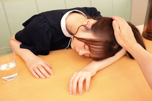 【VR】拝啓、クスリ漬けマラ狂い女様-純粋で眩しすぎるサークルの先輩を騙して拘束して落としてやったので、ボクは元気に生きていけます- 天馬ゆい