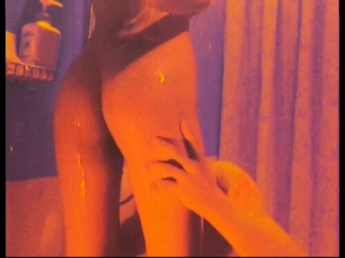 「標的」処女の生血