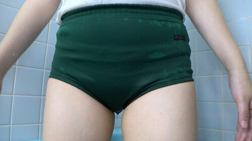 春原未来 ムチムチ美尻 神ブルマ 美少女やぽっちゃり娘らにピチピチブルマ&体操着を着せ、ハミパン、ムレムレワレメを毛穴まで見えるほどの超ドアップ接写!さらに尻コキ、着衣お漏らし放尿やブルマぶっかけ等ブルマ好きに送る完全着衣フェチAV