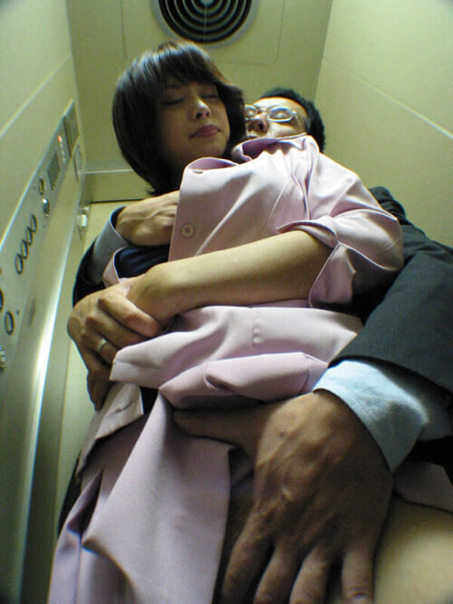 牝刑事 欲望という名の囮捜査