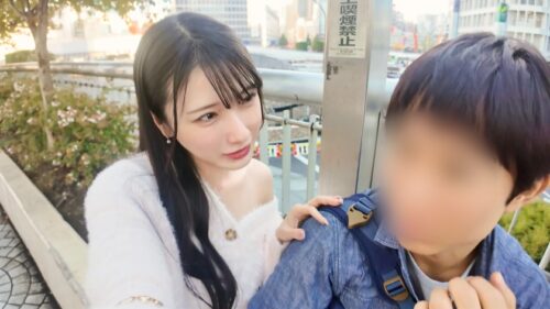 「ヤリマン美女の逆ナン→即ハメ中出し Vol.01 ～積極痴女が街中で男を狩り→即ホテル生挿入→女主導のオホ声中出し～」