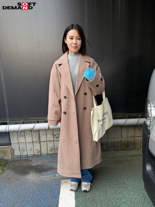 マジックミラー号 まじめ妊活女子限定!子作り中の若くて敏感な柔肌をじっくり診察!乳房をいやらしい触診でこねくり回すと分泌物が膣から溢れてデカチン生挿入!赤面羞恥の婦人科検診!