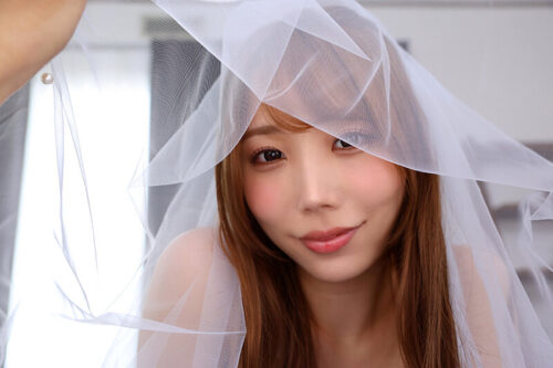 【VR】「ホントはキミと結婚したかったんだよ?」元彼とのHが忘れられずに押しかけウェディング 身体の相性バツグンの婚姻中出しSEX-専属- 尾崎えりか