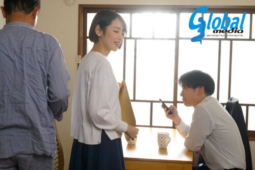 緊縛調教妻 欲求不満を見抜かれ助平な義父に開発された若妻。失禁とSMに快楽を覚え開花していくドMな性癖 美咲かんな