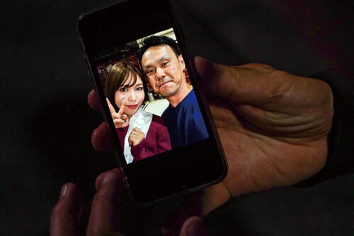 出所直後の巨根男に自宅に居座られ服役中に溜まりまくった精子を夫の目の前で明け方まで何発もぶち込まれた妻 乃木絢愛