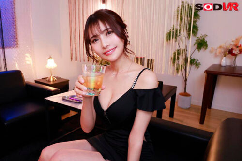 【VR】【8K】ウェアラブルVR ボクの人生のすべてだったキャバ嬢の つばき 。他の男との赤ちゃんを孕んでボクを捨てて自分だけ幸せになろうとしてたから、力ずくで抱きしめて つばき の未来をぶっ壊した。 花衣つばき