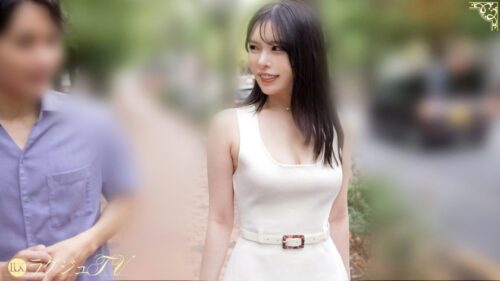 「【極上の巨柔乳】見た目も中身も箱入りお嬢様。実はむっつりどスケベま●こ。大好きなち●ぽを嬉しそうにしゃぶり上げながら、ま●こはぐちょどろ。デカチンを捩じ込んで激しく求め合う汗だく濃厚セックス！！！！ ラグジュTV 1864」