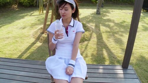 見つめられて… 西原愛夏