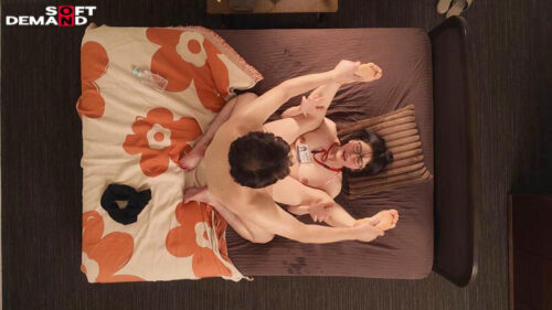 仕事だからこそマジメにSEX本気イキ SOD女子社員 元処女総務部 中途1年目 大隈睦心 濃厚ヨダレ舐めまくり本番マッサージ 汗だく激ピストンSEX 初潮噴き拘束3P 全裸公開6P