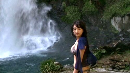 桜サクコロ 篠崎愛