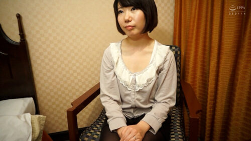 保険の営業の若奥さんは契約を取るために過去に過ちを犯していると告白！今回も契約を前提にカラダを要求！欲求不満のカラダは快楽を求めて…