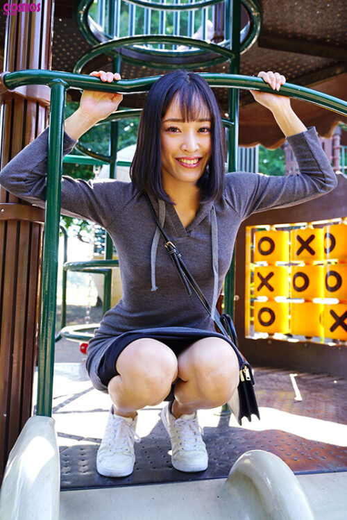 もの凄い性欲！仕事と子育てでオナニーする暇もない シングルマザーと中出しSEX れい 31歳