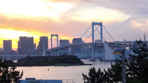 
 「マジ軟派、初撮。 1672 【黒髪ロングストレート】男ウケ抜群のきゃわわなJDをナンパ！軽くおっぱい触られただけでパンツぬれぬれにしちゃうムッツリ娘は吐息を漏らして淫らに喘ぐ…」