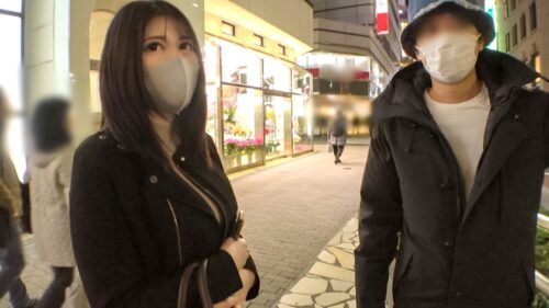 
 「マジ軟派、初撮。 1759 アプリで出会った男がつまらなくて即別れてきたというジャッジの厳しいお姉さんをナンパ！打って変わって男優の軽快なトークとスキンシップがお気に召したようでSEX承諾！色白のムッチリボディがエロい！！」