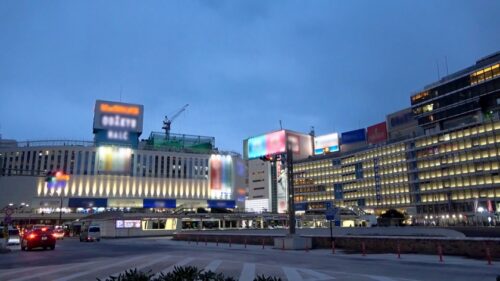 
 「マジ軟派、初撮。 1630 彼氏にハメ撮り動画をネットに流されてしまったスレンダー美女！大人しそうに見えて実はH大好きなむっつりさんは、スケベな要求を断り切れず…形も肉感も最強の美尻に注目！！」