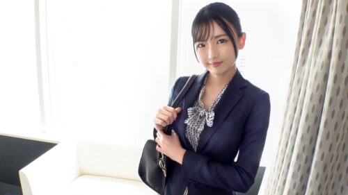 
 「マジ軟派、初撮。 1784 スタイル良し！スーツの似合うディーラーを渋谷ナンパ！仕事の合間にちょっとインタビューを受けるはずが…男優の口車に乗せられあれよあれよと脱がされSEX！客には聞かせられない卑猥な声で快感に浸る！」