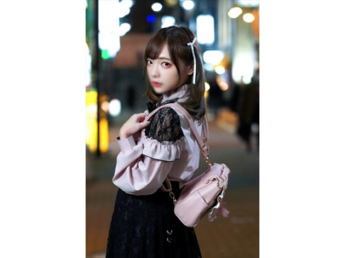 【瞳孔開きっぱなし】渋谷駅前で●ロ●ぴえんをナンパで捕獲。ストゼロチャミスルちゃんぽんラリラリ♡首絞め喉奥イラマで涙目中出し卍キメパコ【ガチ逝きかける】 同人動画