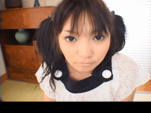 ツインテール天然美少女の無垢フェラ 同人動画